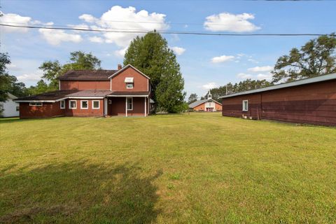 A home in Comins Twp