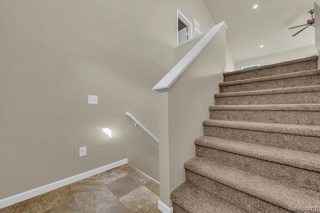 8598 PINNEBOG RIVER Drive