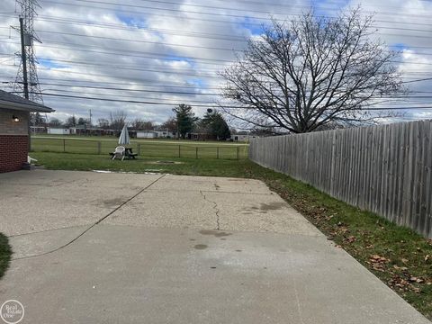 A home in Warren