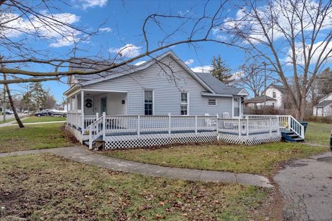 A home in Lapeer