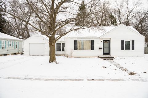 A home in Kalamazoo Twp