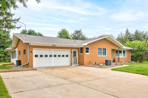 A home in Birch Run Twp