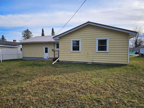 A home in Plainfield Twp