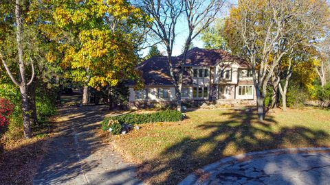 A home in Bloomfield Hills