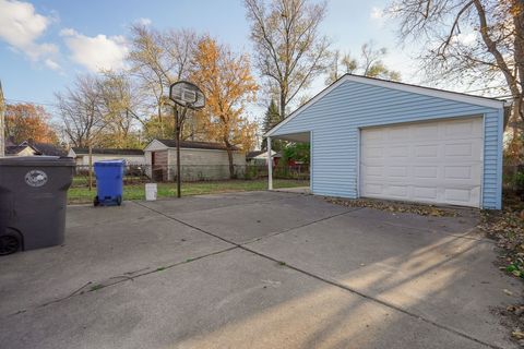 A home in Inkster