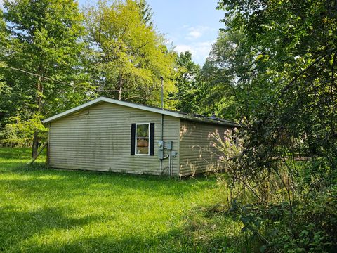 A home in Stockbridge Twp