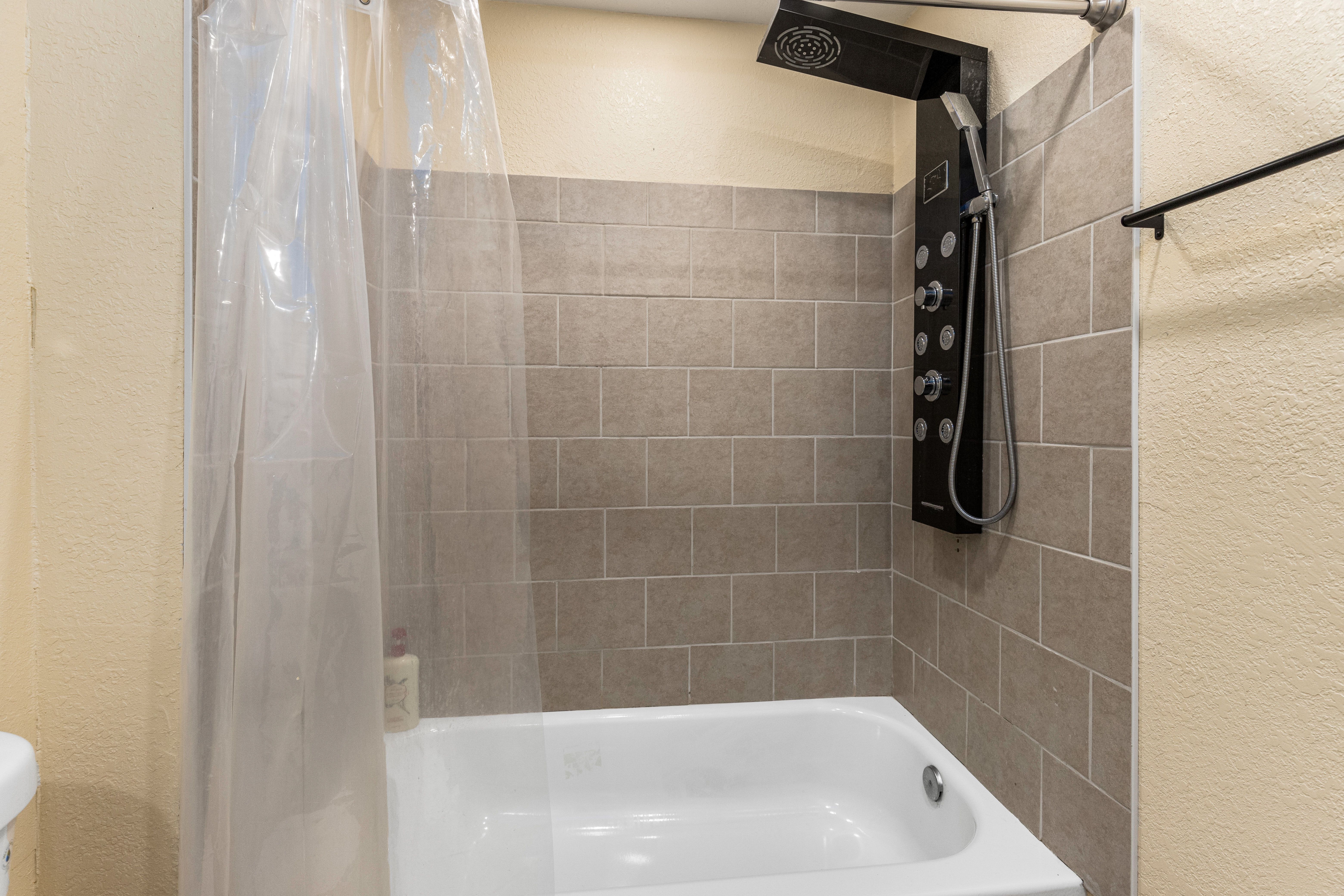 Detroit, Michigan 48204, United States, 4 Bedrooms Bedrooms, ,2 BathroomsBathrooms,Residential,Active,34094