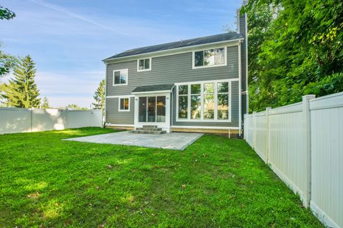 A home in Commerce Twp