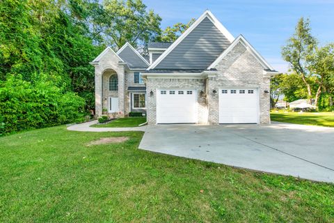 A home in Commerce Twp