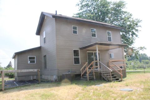 A home in Bennington Twp