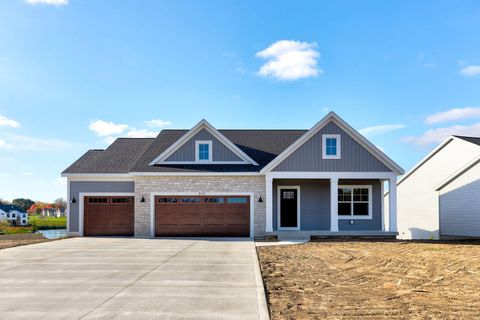 A home in Laketown Twp