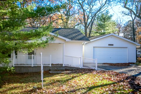 A home in Caseville Twp