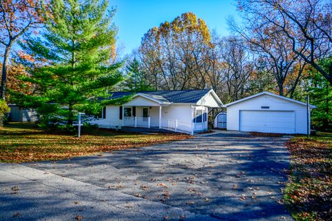 A home in Caseville Twp