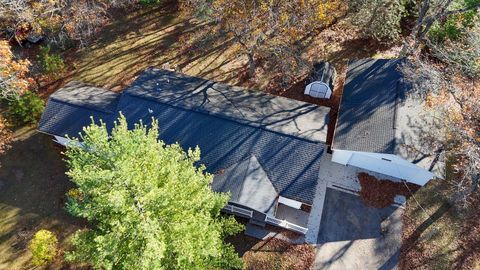 A home in Caseville Twp