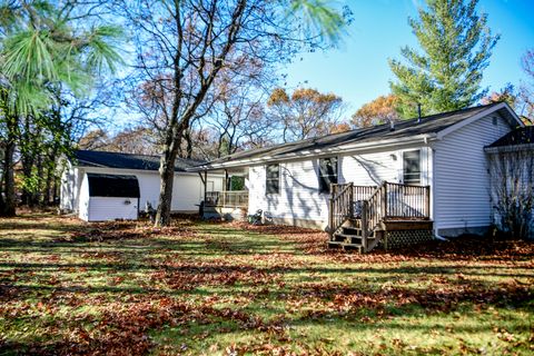 A home in Caseville Twp