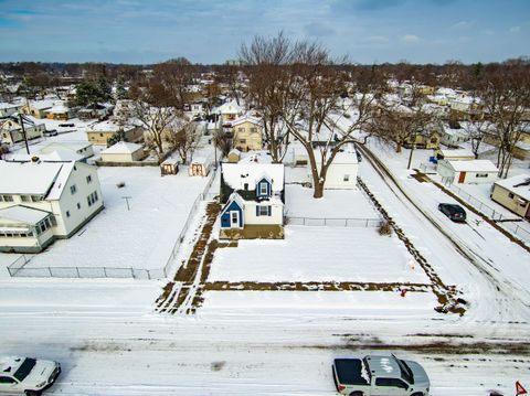 A home in Warren