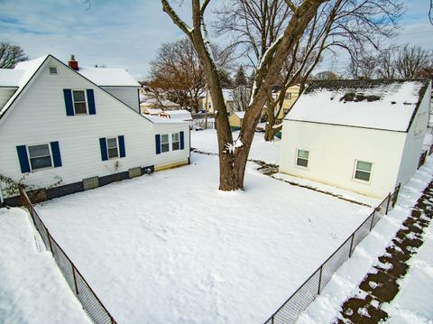 A home in Warren