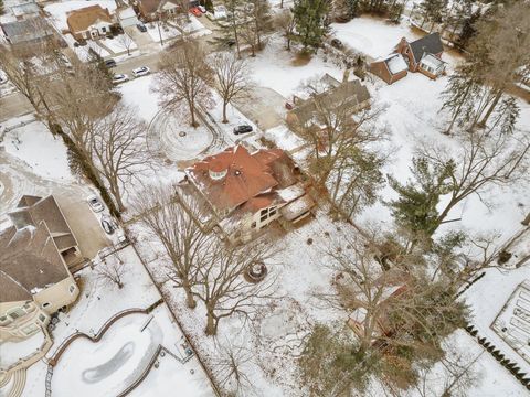 A home in Dearborn Heights