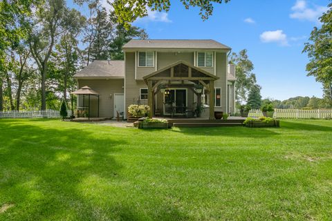 A home in Green Oak Twp