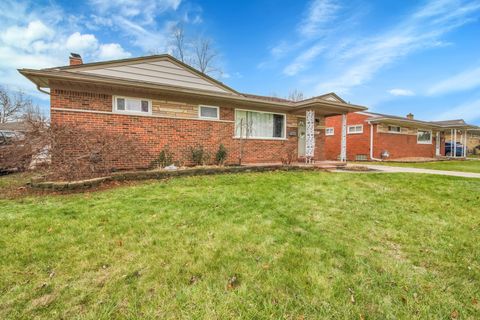 A home in Dearborn Heights