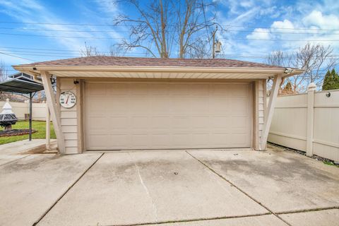 A home in Dearborn Heights