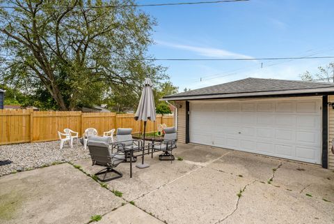 A home in Inkster