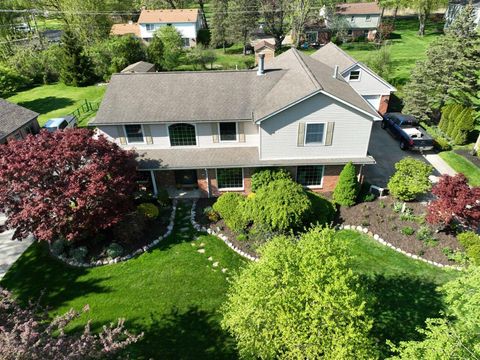 A home in Grosse Ile Twp