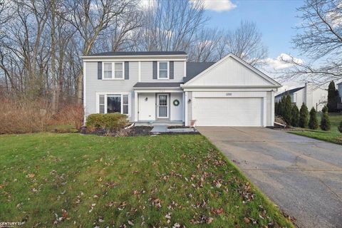 A home in West Bloomfield Twp