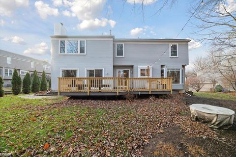 A home in West Bloomfield Twp