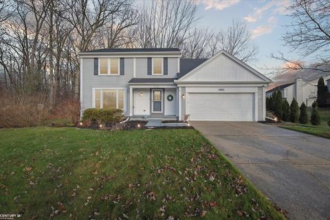 A home in West Bloomfield Twp