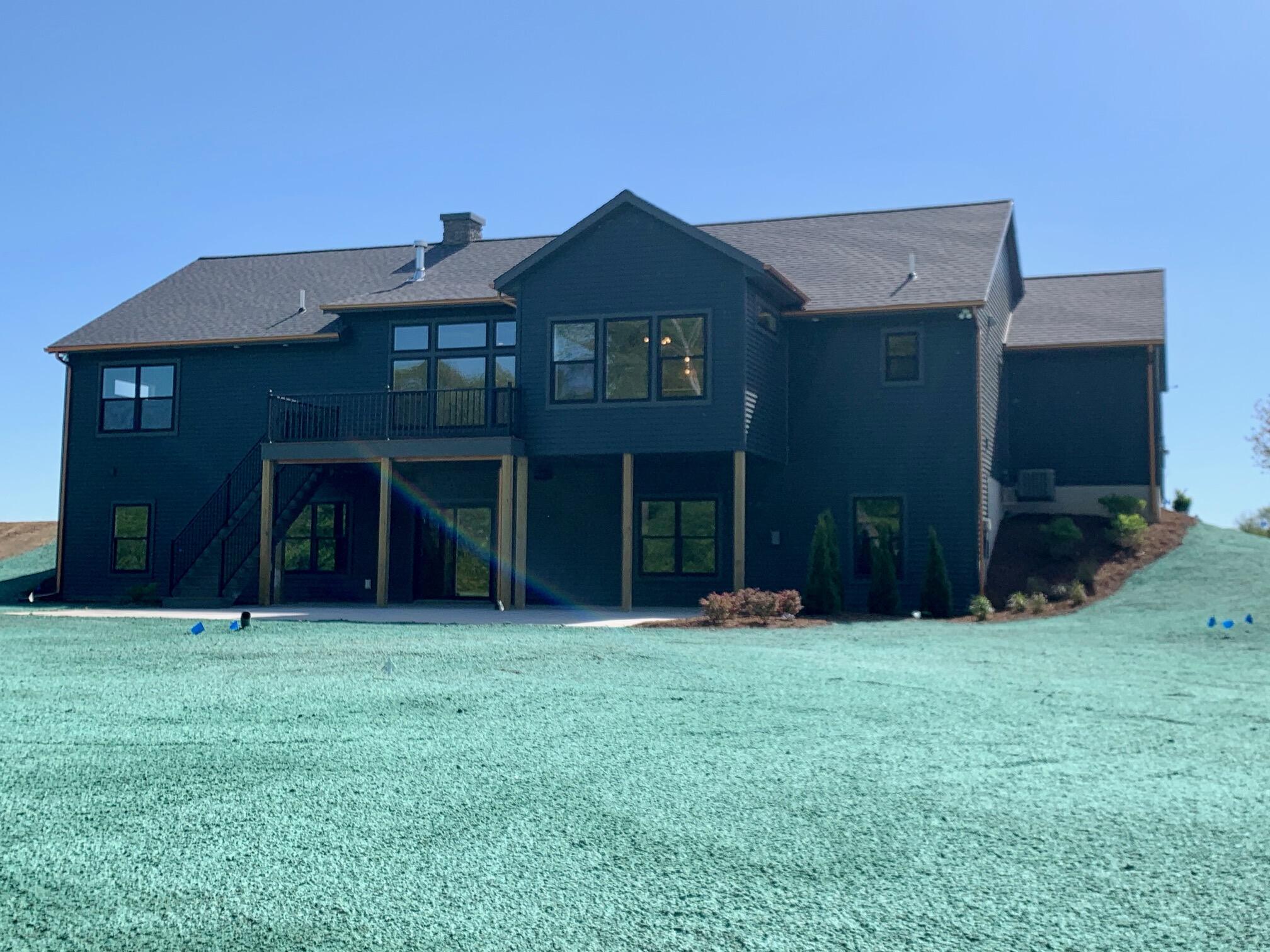 4590 Winding Creek Lane 2