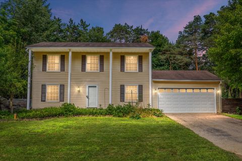 A home in Ortonville Vlg