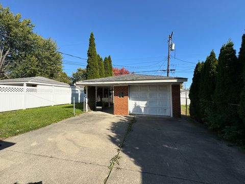 A home in Dearborn Heights