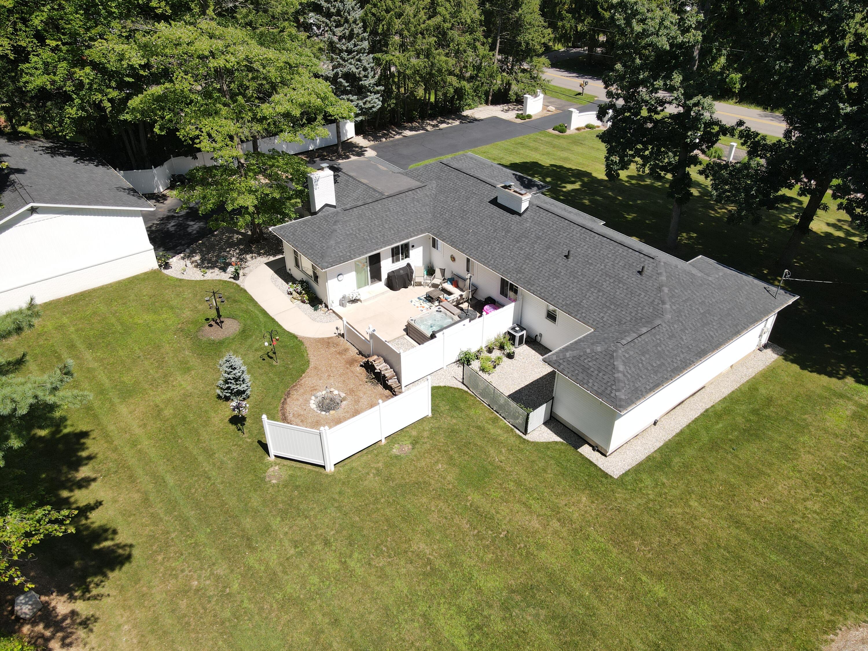 Photo 33 of 58 of 111 Maynard Avenue SW house