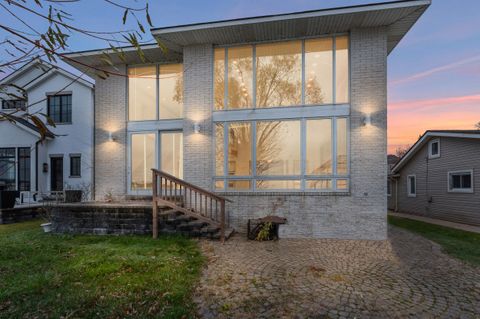 A home in West Bloomfield Twp