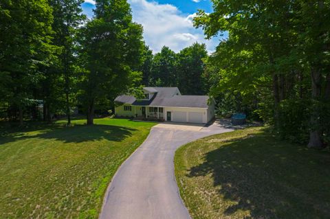 A home in Kalkaska Twp