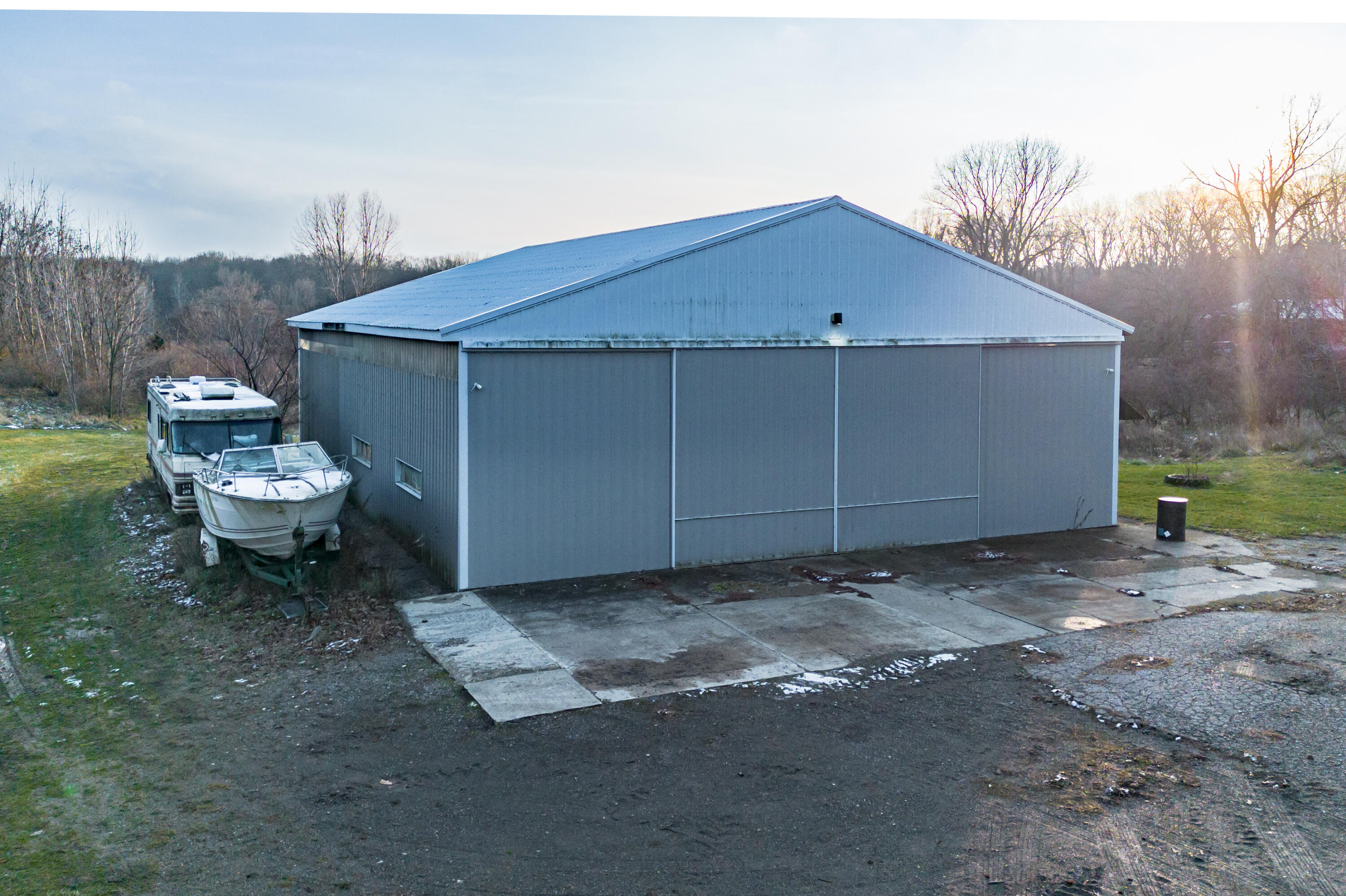 New Buffalo, Michigan 49117, United States, 6 Bedrooms Bedrooms, ,1 BathroomBathrooms,Residential,Pending,66925