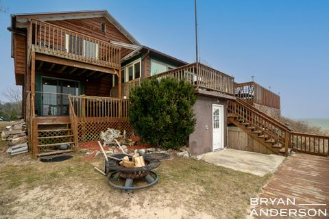 A home in Fruitland Twp