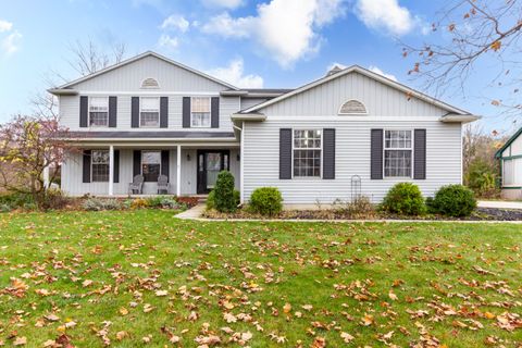 A home in Grosse Ile Twp