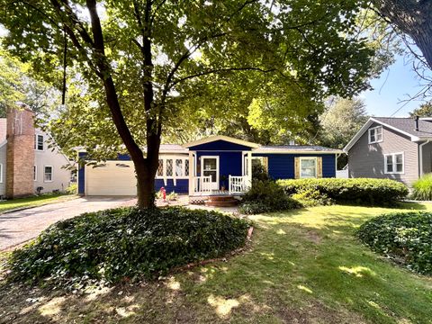 A home in Kalamazoo Twp