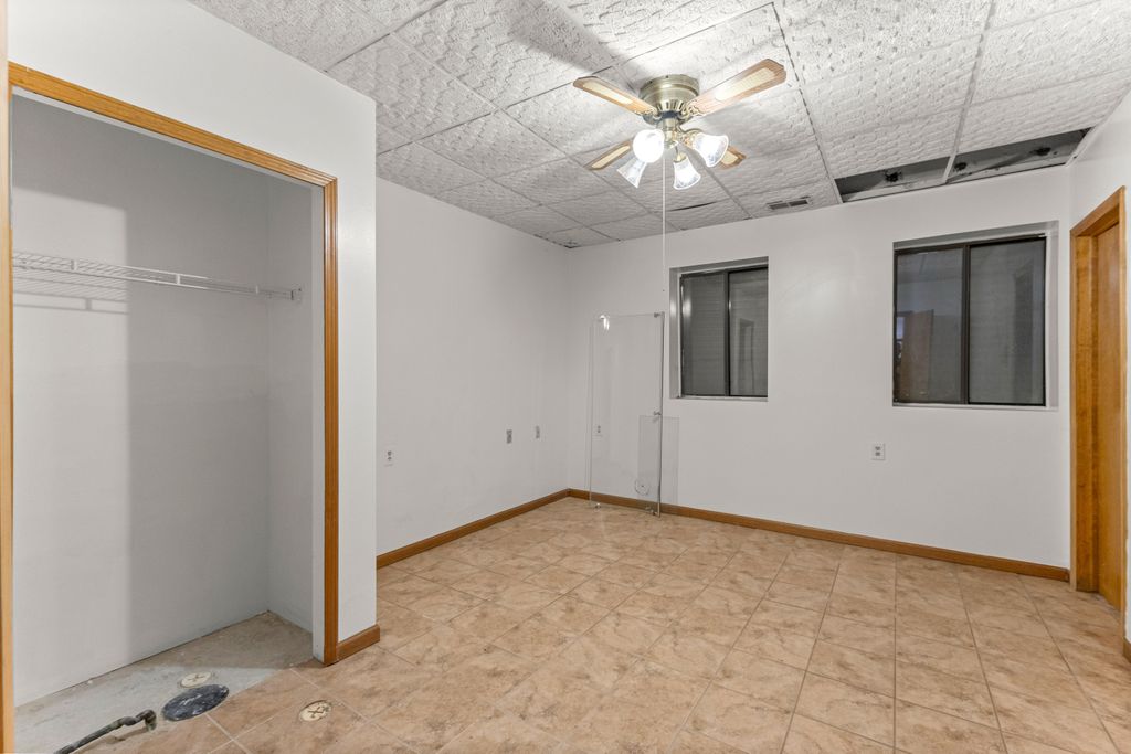 listing image 38