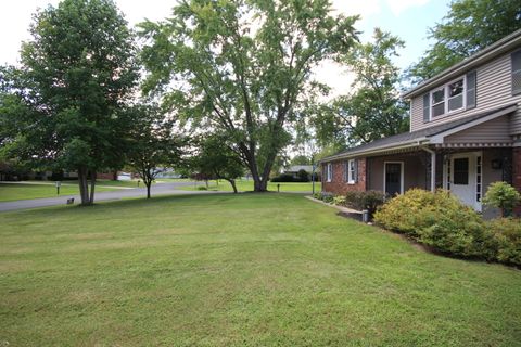 A home in Schoolcraft Twp