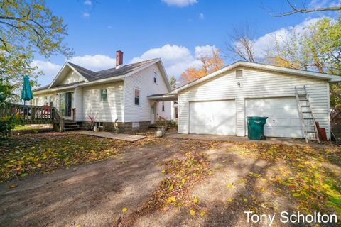 A home in Allendale Twp