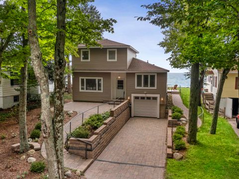 A home in Arcadia Twp