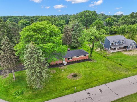 A home in Farmington Hills