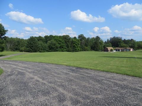 A home in Ogemaw Twp