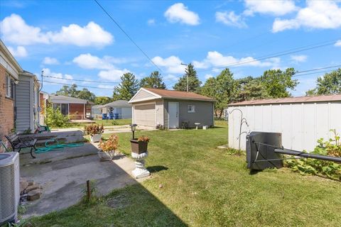 A home in Warren