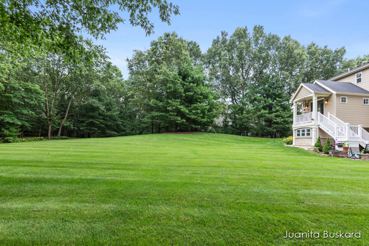 Photo 47 of 62 of 8696 Camelot Drive NE house