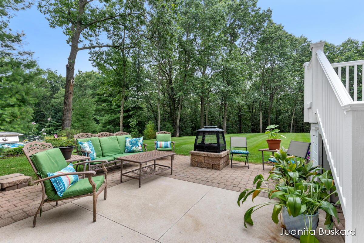 Photo 45 of 62 of 8696 Camelot Drive NE house