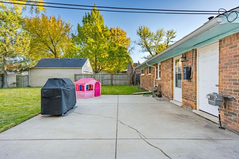 A home in Clawson